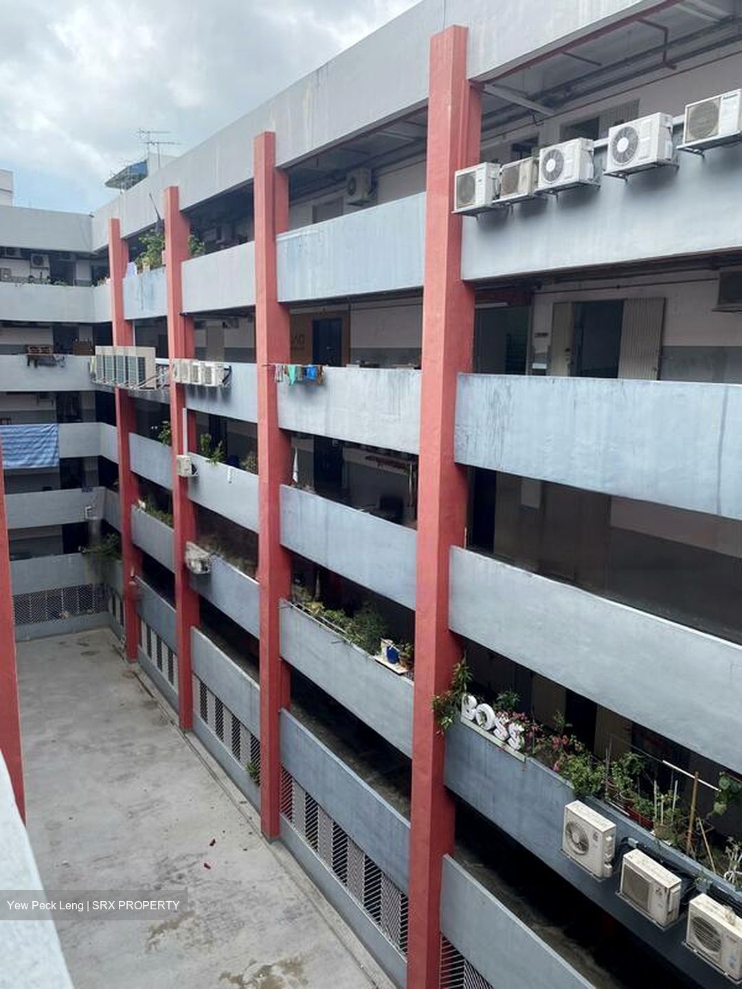 Gordon Industrial Building (D14), Factory #461425611